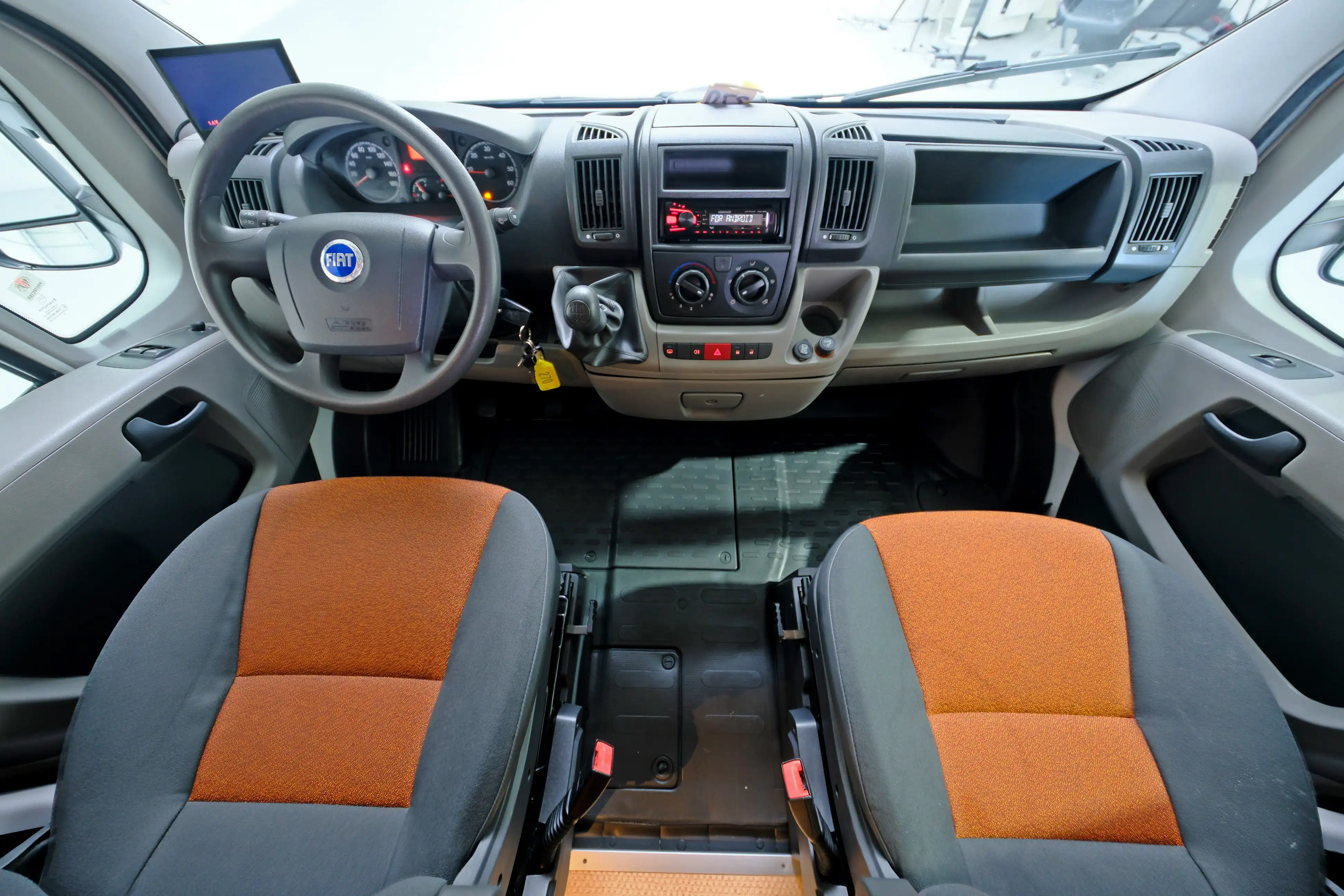 PILOTE Aventura A 710